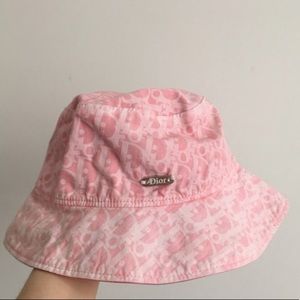 dior bucket hat pink